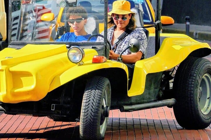 Panama City VW Buggy Solo Tour — 2-Hour Open-Air City Safari photo 4