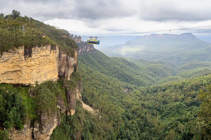 Blue Mountains Private Day Trip from Sydney: Three Sisters, Waterfalls & Lookouts