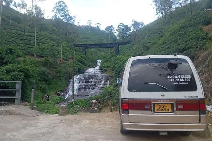 Kandy to Nuwara Eliya Cool Tour: Tea Hills, Waterfalls & Cultural Sites photo 2