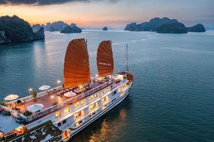 2-Day Indochina Cruise: Halong & Lan Ha Bay Overnight Experience photo 6