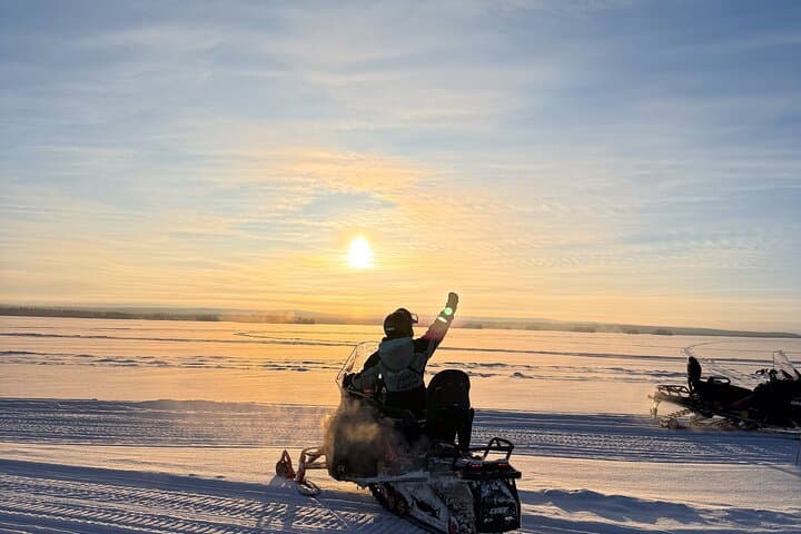 Off-the-Beaten-Path Snowmobile Safari Near Rovaniemi photo 5