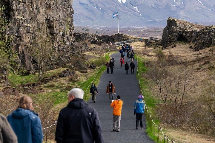 Golden Circle Small-Group Tour from Reykjavik Port: Thingvellir, Geysir & Gullfoss photo 3