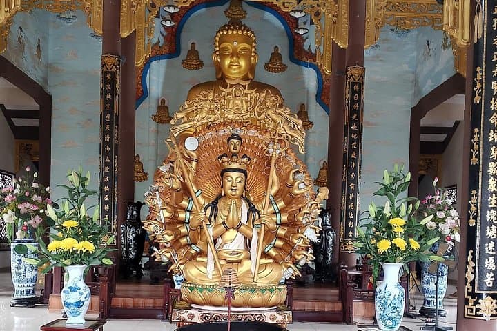 Da Nang Hidden Food Walking Tour: Private Walking Culinary Experience & Cultural Sights photo 6