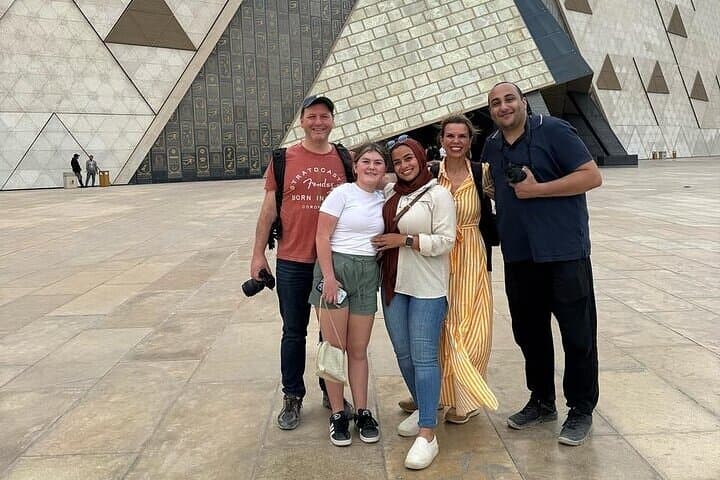 Overnight Cairo & Fayoum Tour — Pyramids, Wadi El Hitan Fossils & Rayan Waterfalls photo 4