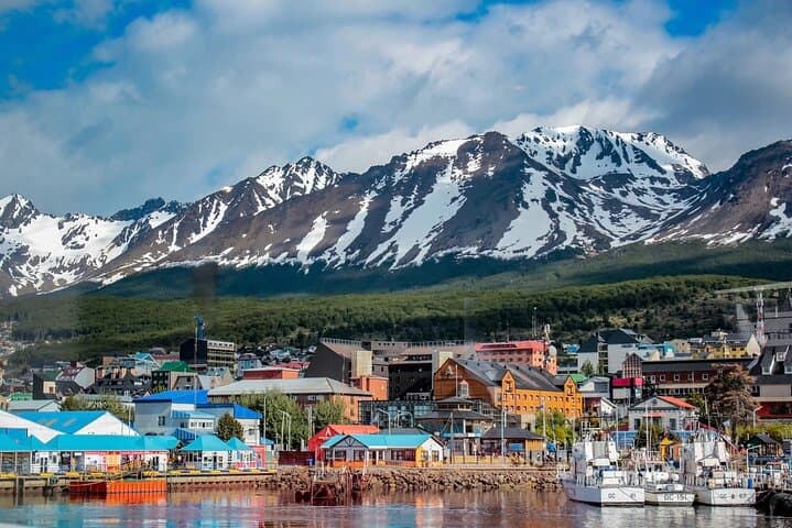 Ushuaia Walking Tour: Discover the Last City Before Antarctica photo 6