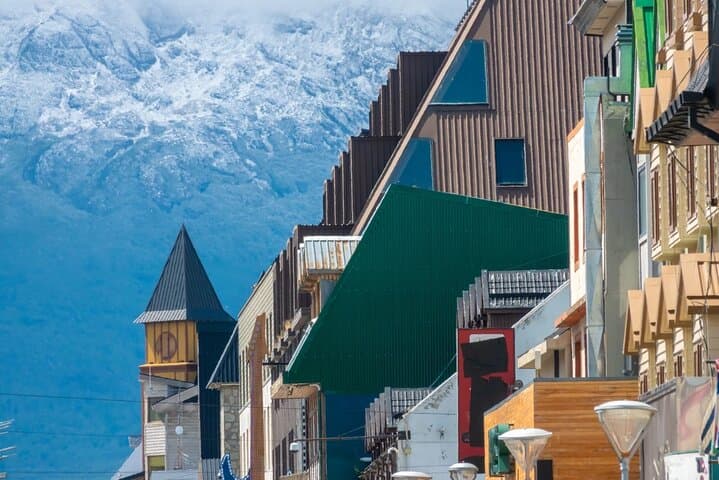 Ushuaia Walking Tour: Discover the Last City Before Antarctica photo 4