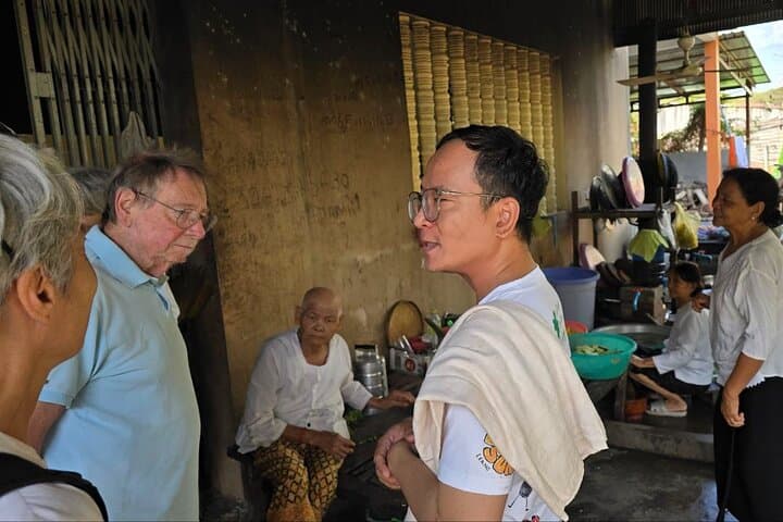 Immersive Siem Reap Village Walk with HUOT Dara photo 3