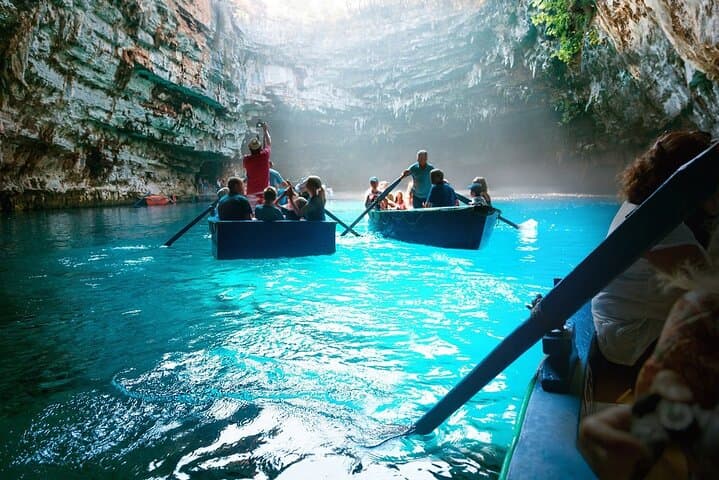 Kefalonia Half-Day: Drogarati Cave, Melissani Lake & Antisamos Beach photo 4