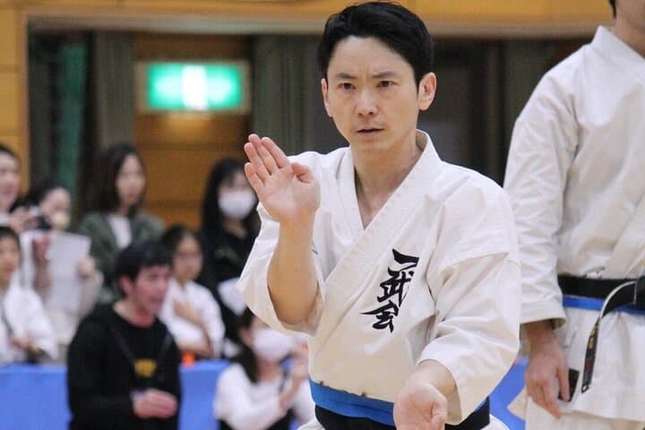 Learn Karate in Tokyo: Traditional Dojo Experience with a Black Belt Master