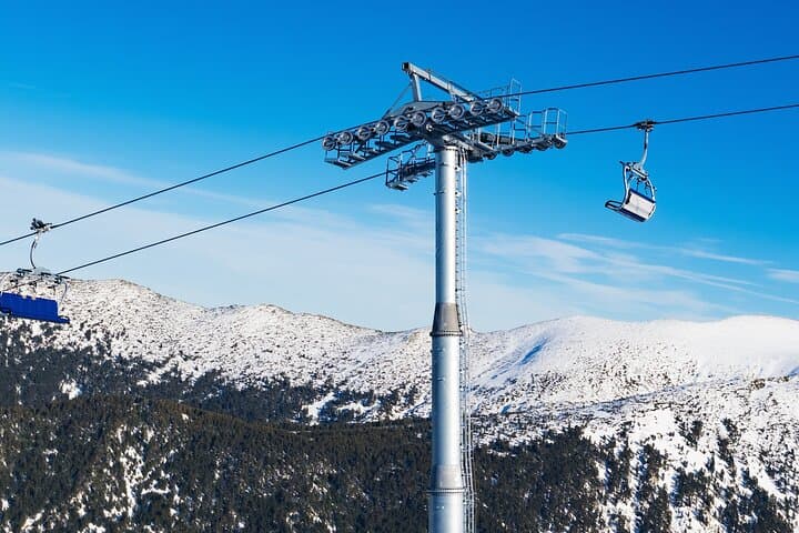 Mount Baw Baw Private Snow Day from Melbourne — Ski, Snowplay & Snowshoe photo 5