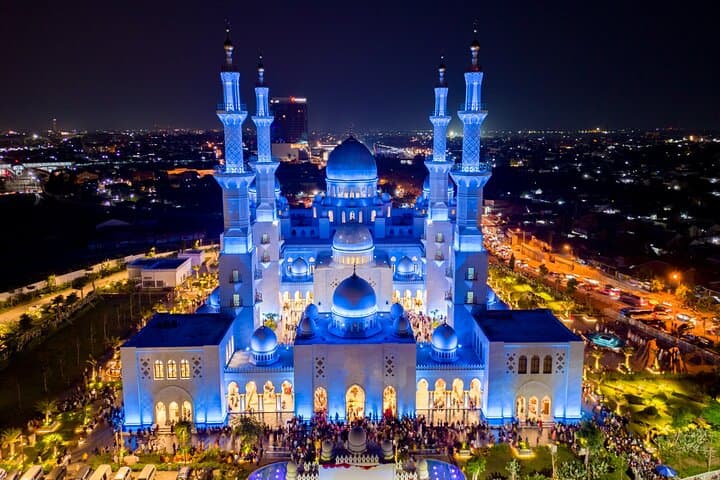 Abu Dhabi Full-Day Modern Tour: Sheikh Zayed, Qasr Al Watan & Louvre Highlights photo 3