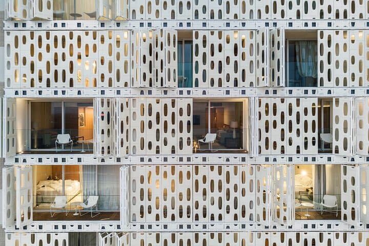 Full-Day Rio Modern Architecture Tour — Copacabana, Pedregulho & Parque Guinle photo 2