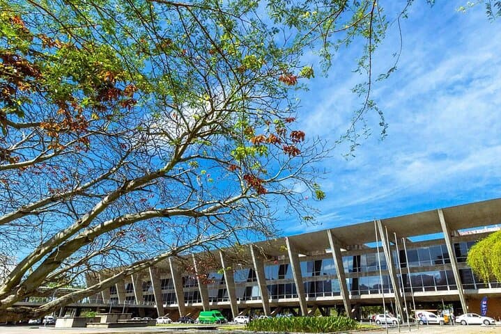 Full-Day Rio Modern Architecture Tour — Copacabana, Pedregulho & Parque Guinle photo 5