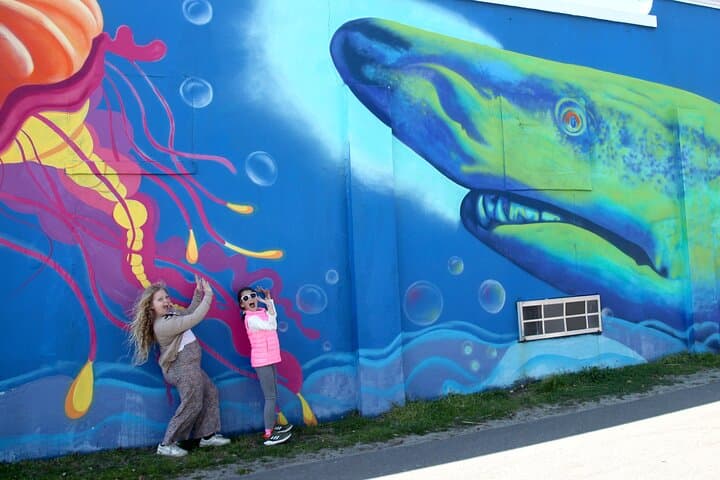 Carolina Beach Mural Photo Tour — Walking Guide to the Best Murals and Photo Spots photo 3