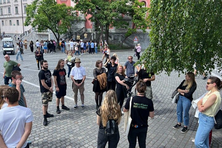 Tales of Love in Ljubljana: Romantic Walking Tour & Letter to Your Future photo 3