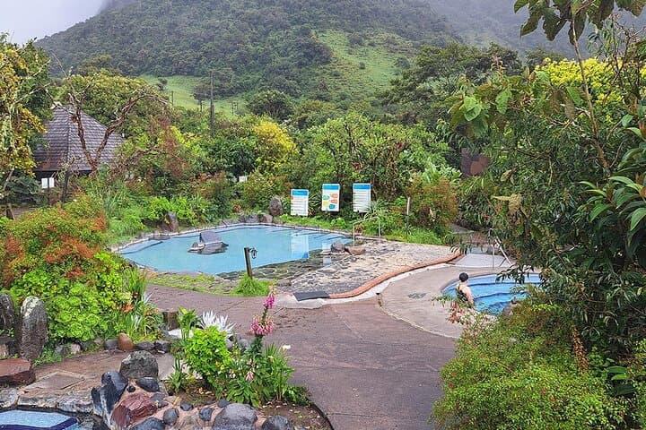 Full-Day Papallacta Hot Springs: Mineral Baths and Páramo Walks from Quito