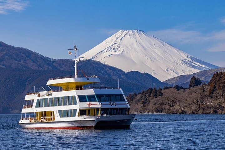 Hakone and Mt Fuji Private Day Tour: Customizable Scenic Drive from Tokyo photo 2