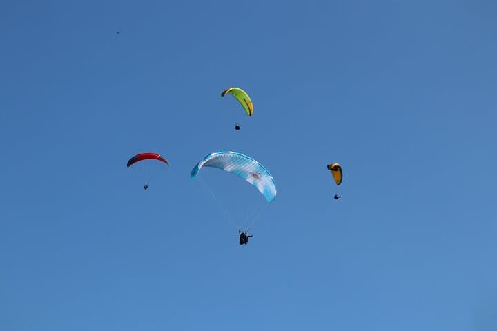 Tandem Paragliding from Pedra Bonita to São Conrado — Rio de Janeiro Free Flight photo 3