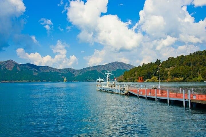 Hakone and Mt Fuji Private Day Tour: Customizable Scenic Drive from Tokyo photo 4