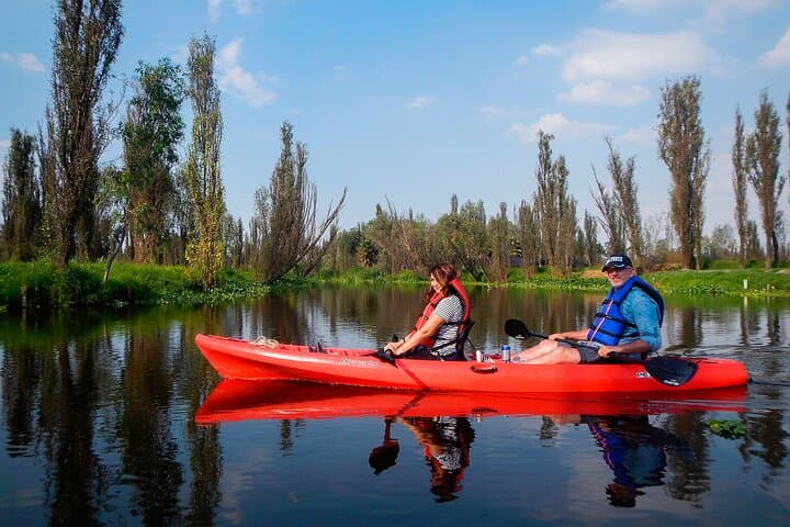 Kayak Xochimilco: Paddle the Ancient Chinampas of Mexico City photo 3