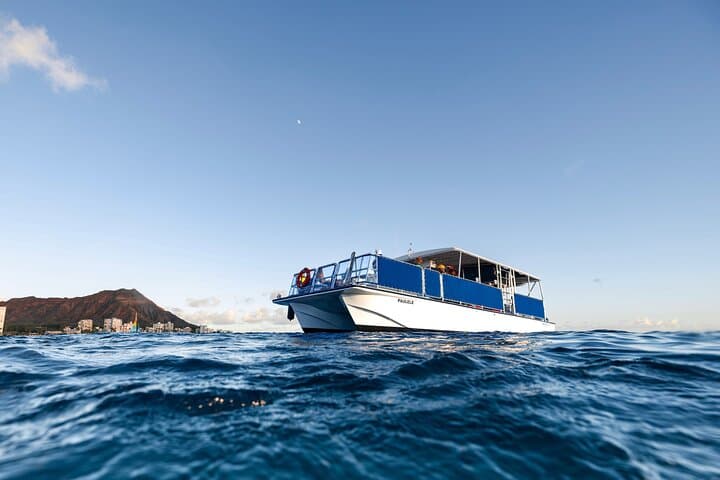 Waikiki Sunset Boat Cruise — Diamond Head & Waikiki Skyline at Golden Hour photo 3