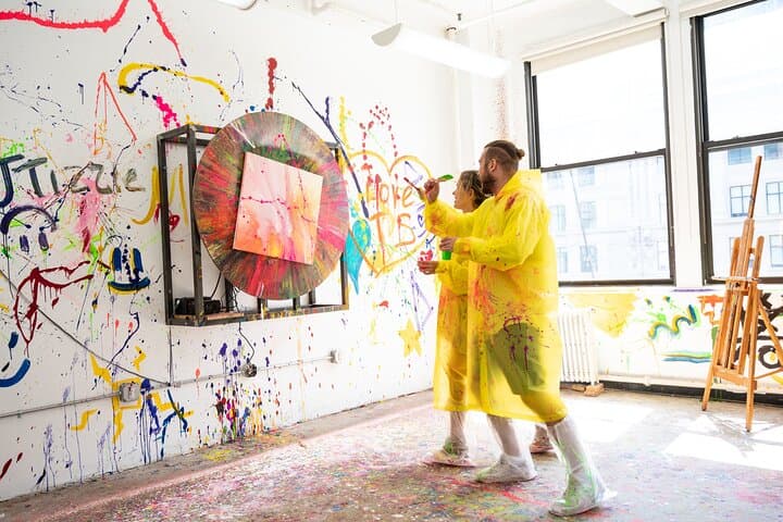 Private Spin Art Experience in Houston — 45-Minute Hands-On Spin Art Workshop photo 3