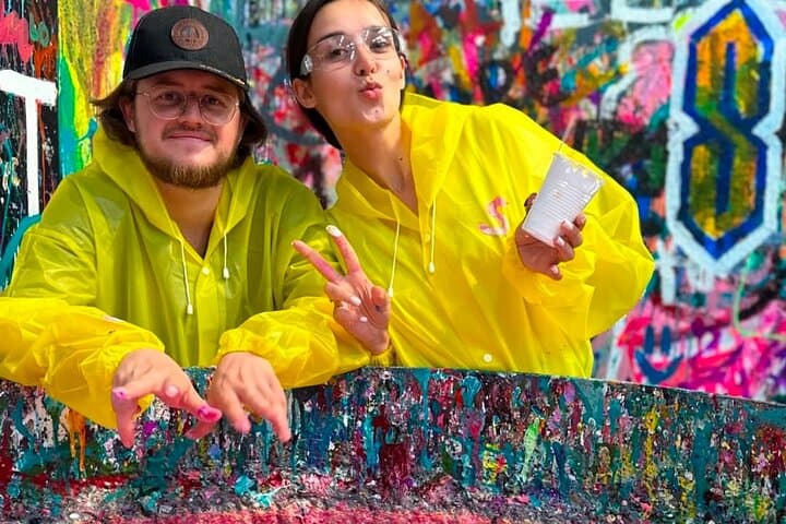 Private Spin Art Experience in New York: 45-Minute Family Spin Art Workshop photo 2