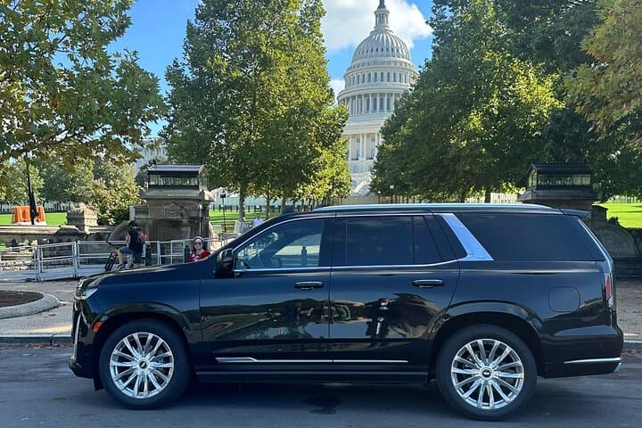 Private SUV Tour: Arlington & National Mall Highlights — 4-Hour Self-Guided Monument Drive photo 3