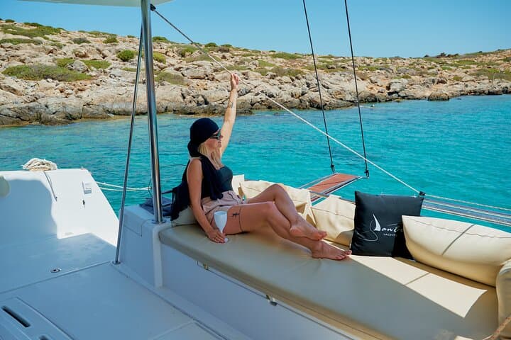 Heraklion to Dia Island Luxury Catamaran Cruise — Semi-Private Day Trip