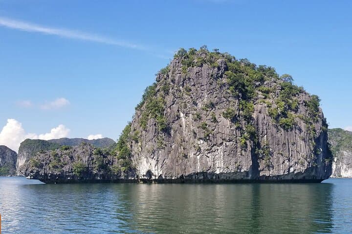 Lan Ha Bay Sunset & Bioluminescent Kayaking with Dinner from Cat Ba photo 6