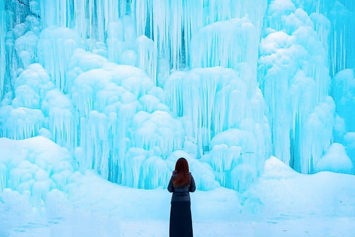 Winter Wonder: Seoraksan, Nami Island & Eobi Valley Day Tour from Seoul photo 2
