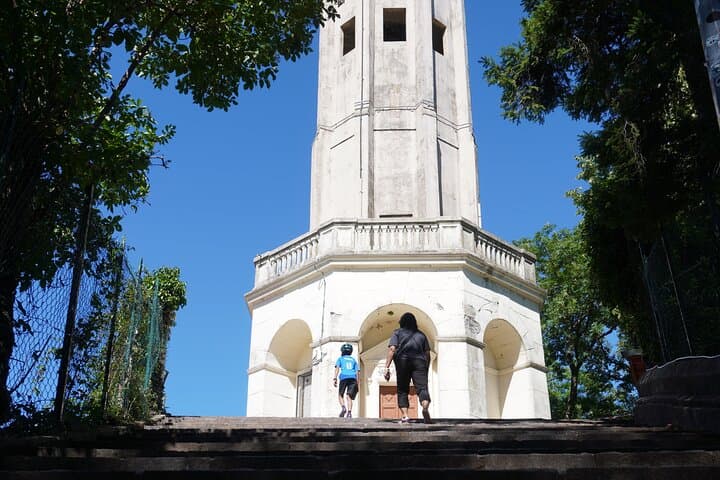 Lake Como’s Ultimate Viewpoint: Guided Brunate Hike to Volta Lighthouse photo 5