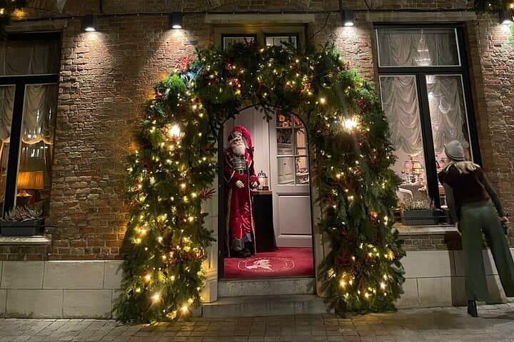 Bruges Magical Winter Bike Tour: Lights, Chocolate & Mulled Wine photo 5