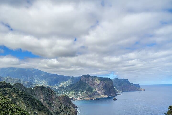 Larano Trail Guided Hike — Machico to Porto da Cruz, Madeira