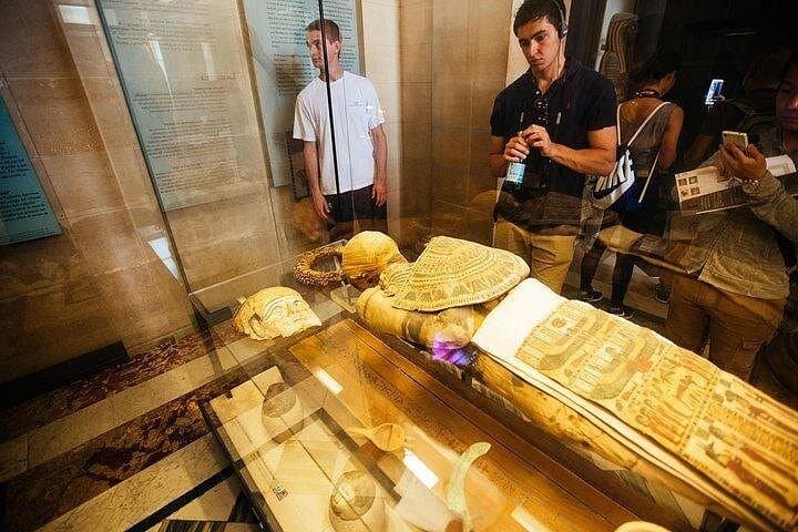 Hurghada to Giza: Pyramids, Sphinx & Grand Egyptian Museum Day Tour photo 2