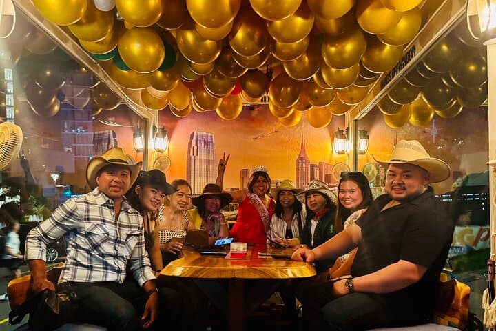 Private Nashville Panoramic Glass Truck Party Tour — VIP 90-Minute City Experience photo 3