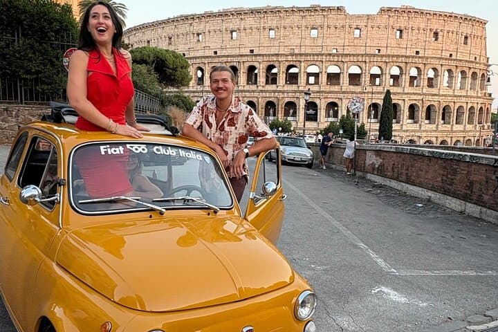 Polaroid-Style Fiat 500 Drive Through Rome: Private 75-Minute Vintage Tour
