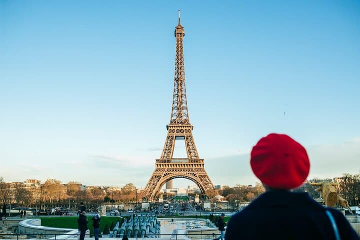 Eiffel Tower Guided Visit to 2nd Floor with Summit Option — Paris Monument Tour photo 3