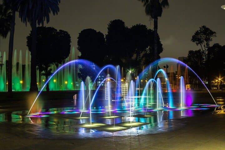 Night at Lima's Magic Water Circuit: Interactive Fountain Show & Guided Park Walk photo 6