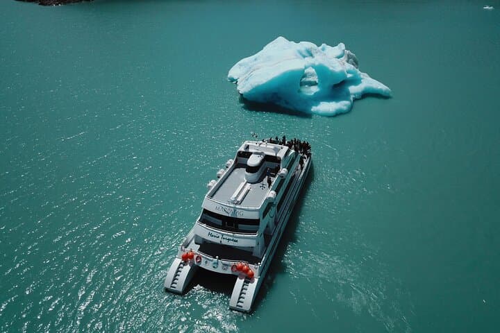 Full-Day Glacier Cruise to Upsala, Spegazzini & Perito Moreno from El Calafate photo 2