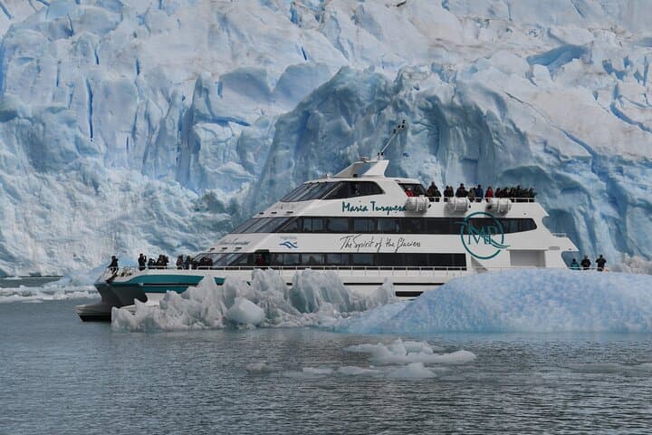 Full-Day Glacier Cruise to Upsala, Spegazzini & Perito Moreno from El Calafate photo 3