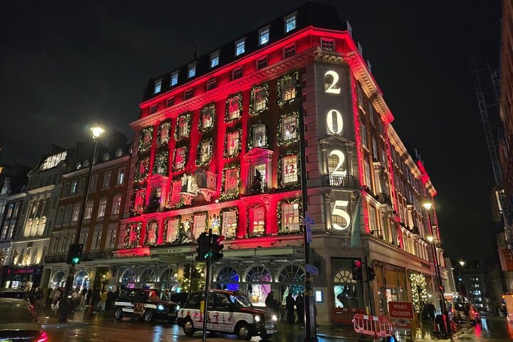London Christmas Lights Guided Walking Tour — Covent Garden to Oxford Street photo 2