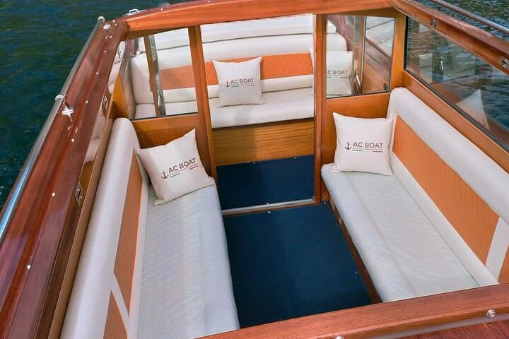1-Hour Private Menaggio Boat Tour on Lake Como — Villas, Gardens & Shoreline Views photo 3