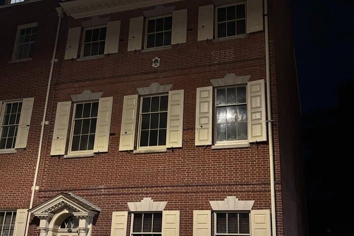 Ghosts of Old City Philadelphia: Evening Haunted Walking Tour photo 2