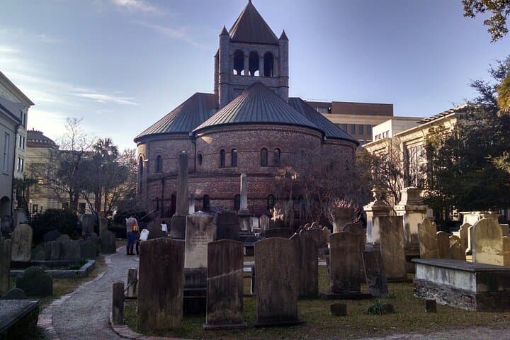 Haunted Charleston Night Walking Tour — 1-Hour Ghosts & Graveyards photo 2