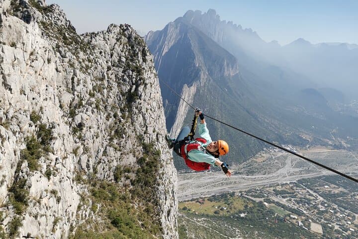 Via Ferrata Ruta Vértigo: Monterrey 600m Rock Climb & 400m Zipline