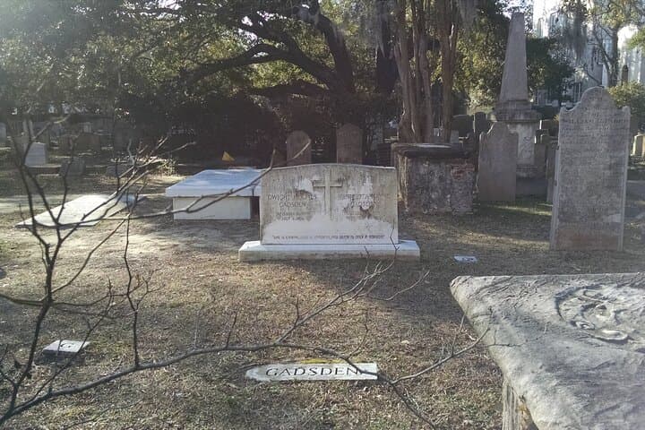 Haunted Charleston Night Walking Tour — 1-Hour Ghosts & Graveyards photo 6