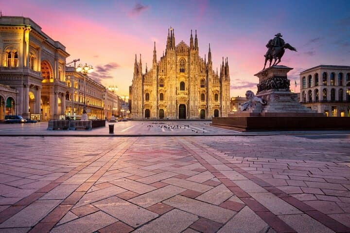 Milan Like a Local: Private Walking Tour Through Duomo, Brera & Navigli photo 6