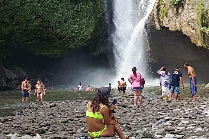 Blue Lagoon Snorkeling, Temple & Waterfall Tour — Full-Day All-Inclusive Bali photo 6