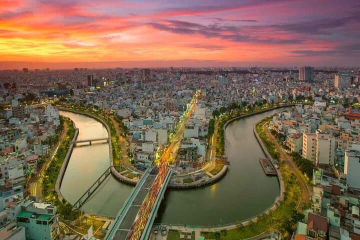 Vietnam Highlights: 14-Day Ho Chi Minh City to Hanoi and Beyond photo 4